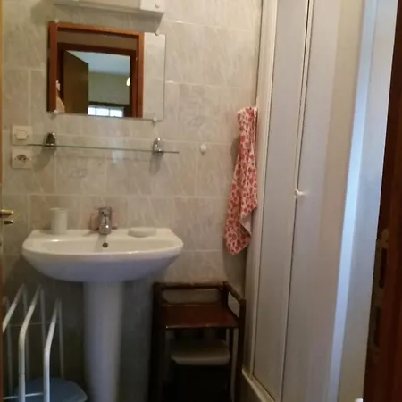 250 M Quartier Parc Jardin Garage - Ref 130 * Royan